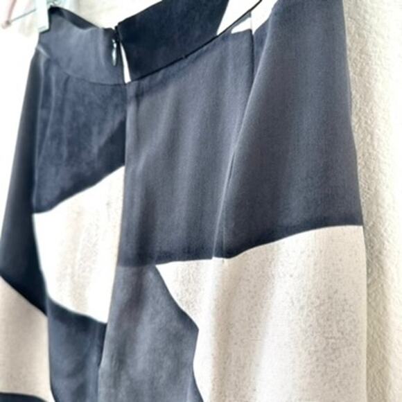 Max Mara Italy Black & White Abstract Print Tie-Waist Midi Skirt Size 8 Silk - Picture 8 of 8